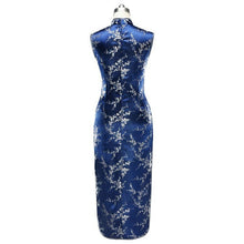 Load image into Gallery viewer, Sleeveless Brocade Traditional Cheongsam Floral Chinese Dress
