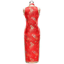 Muatkan imej ke dalam penonton Galeri, Traditional Brocade Long Cheongsam Floral Chinese Dress
