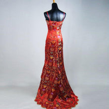 Muatkan imej ke dalam penonton Galeri, Spaghetti Straps Auspicious Pattern Mermaid Chinese Wedding Dress Sweep Train
