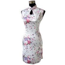 Muatkan imej ke dalam penonton Galeri, Key Hole Neck Mini Floral Chinese Dress
