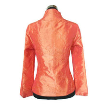 Muatkan imej ke dalam penonton Galeri, V Neck Taffeta Floral Embroidery Chinese Jacket
