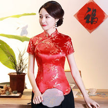 Muatkan imej ke dalam penonton Galeri, Mandarin Collar Floral Brocade Chinese Shirt
