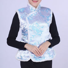 Muatkan imej ke dalam penonton Galeri, Floral Brocade Chinese Waistcoat with Fur Edge
