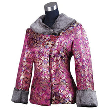 Muatkan imej ke dalam penonton Galeri, Fur Collar &amp; Cuff Brocade Traditional Chinese Wadded Jacket
