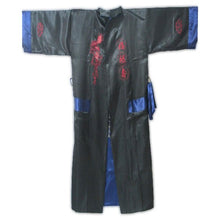 Muatkan imej ke dalam penonton Galeri, Reversible Dragon Embroidery Silk Blend Sleepwear Bathrobe
