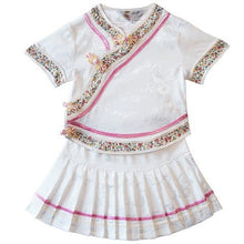 Muatkan imej ke dalam penonton Galeri, Brocade Kid&#39;s Chinese Style Dress with Decorative Border
