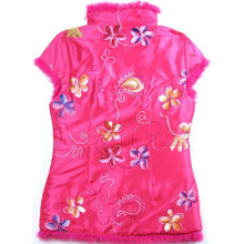 Muatkan imej ke dalam penonton Galeri, Sleeveless Fur Edge Chinese Style Floral Kid&#39;s Waistcoat
