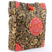 Muatkan imej ke dalam penonton Galeri, Brocade Square Chinese Hobo Bag
