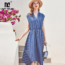 Load image into Gallery viewer, 100% Silk Women&#39;s Runway Dresses Sexy V Neck Ruched Printed Lace Up Waist Asymmetrical Fashion Casual Summer Dresses
