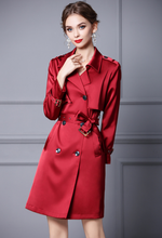 Muatkan imej ke dalam penonton Galeri, Cathy Silk Dress Coat
