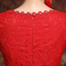 Muatkan imej ke dalam penonton Galeri, Cap Sleeve Knee Length Lace Chinese Wedding Dress
