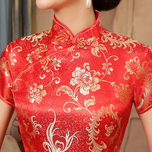 Muatkan imej ke dalam penonton Galeri, Paisley Pattern Brocade Traditional Cheongsam Chinese Wedding Dress
