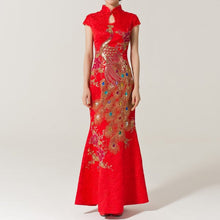 Load image into Gallery viewer, Key Hole Neck Peacock Sequins Mermaid Chinese Wedding Party Dress
