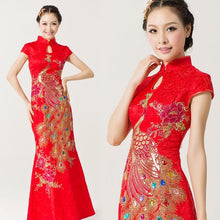 Load image into Gallery viewer, Key Hole Neck Peacock Sequins Mermaid Chinese Wedding Party Dress
