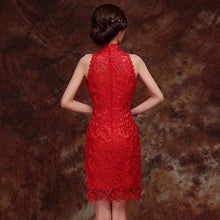 Muatkan imej ke dalam penonton Galeri, Mandarin Collar Sleeveless Lace Chinese Wedding Dress
