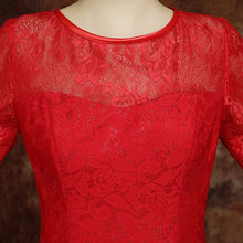 Muatkan imej ke dalam penonton Galeri, Half Sleeve Ruffle Hem Top Lace Chinese Wedding Party Dress
