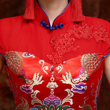 Muatkan imej ke dalam penonton Galeri, Chiffon Neck Dragon Pattern Brocade Chinese Wedding Party Dress
