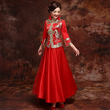 Muatkan imej ke dalam penonton Galeri, Dragon &amp; Phoenix Pattern Long Sleeve Top Chinese Wedding Dress
