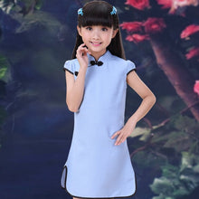 Muatkan imej ke dalam penonton Galeri, Mandarin Collar Cap Sleeve Linen Girl&#39;s Cheongsam Chinese Dress
