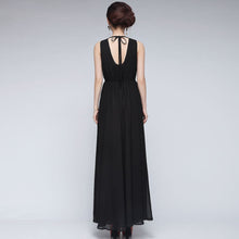 Muatkan imej ke dalam penonton Galeri, Elegant Halter Top Full Length Chiffon Sun Dress
