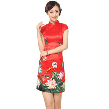 Muatkan imej ke dalam penonton Galeri, Cap Sleeve Knee Length Traditional Floral Cheongsam Chinese Dress
