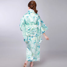 Load image into Gallery viewer, Floral Women&#39;s Traditional Japanese Kimono
