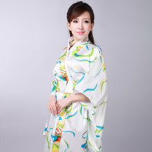 Load image into Gallery viewer, Butterfly Pattern Women&#39;s Traditional Japanese Kimono
