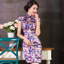 Muatkan imej ke dalam penonton Galeri, Mosaic Pattern Real Silk Knee Length Cheongsam Chinese Dress
