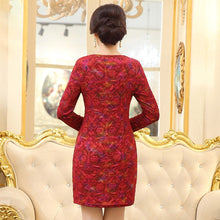 Load image into Gallery viewer, Long Sleeve V Neck Floral Mother Dress Wedding Party Dress
