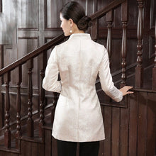 Muatkan imej ke dalam penonton Galeri, Floral Embroidery V Neck Brocade Chinese Jacket Mother&#39;s Coat
