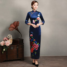 Load image into Gallery viewer, 3/4 Sleeve Floral Print Full Length Velvet Cheongsam Evening Dress
