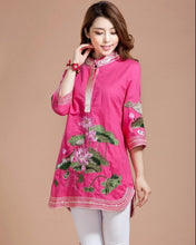 Muatkan imej ke dalam penonton Galeri, Lotus Embroidery Signature Cotton Chinese Style Blouse
