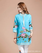 Muatkan imej ke dalam penonton Galeri, Lotus Embroidery Signature Cotton Chinese Style Blouse
