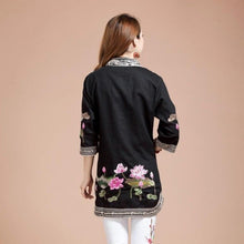 Muatkan imej ke dalam penonton Galeri, Lotus Embroidery Signature Cotton Chinese Style Blouse
