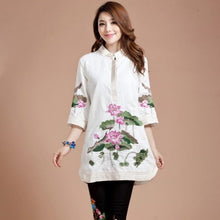 Muatkan imej ke dalam penonton Galeri, Lotus Embroidery Signature Cotton Chinese Style Blouse
