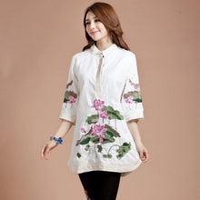 Muatkan imej ke dalam penonton Galeri, Lotus Embroidery Signature Cotton Chinese Style Blouse
