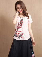 Muatkan imej ke dalam penonton Galeri, Wintersweet Embroidery Cap Sleeve Signature Cotton Chinese Style Blouse
