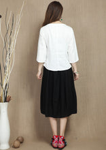 Load image into Gallery viewer, Wintersweet Embroidery 3/4 Sleeve Signature Cotton Chinese Style Blouse
