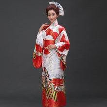 Muatkan imej ke dalam penonton Galeri, Lady Portrait Pattern Traditional Japanese Kimono
