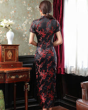 Muatkan imej ke dalam penonton Galeri, Floral Brocade Open Front Classic Cheongsam Chinese Dress
