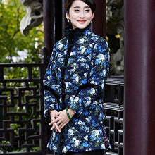 Load image into Gallery viewer, Long Sleeve Chinese Style Floral Wadded Coat with Fur Edge
