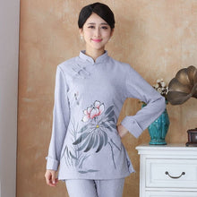 Muatkan imej ke dalam penonton Galeri, Lotus Print Signature Cotton Traditional Chinese Blouse
