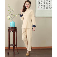 Muatkan imej ke dalam penonton Galeri, Signature Cotton Traditional Chinese Blouse Mother Shirt
