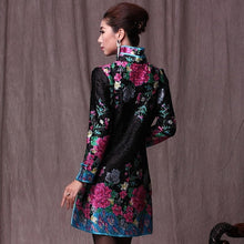 Load image into Gallery viewer, Long Sleeve Floral Chinese Style Wind Coat with Strap Buttons
