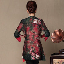 Muatkan imej ke dalam penonton Galeri, Asymmetric Hem Silk &amp; Linen Chinese Style Women&#39;s Wind Coat
