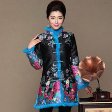 Muatkan imej ke dalam penonton Galeri, Floral Silk &amp; Linen Chinese Style Long Women&#39;s Wadded Coat
