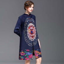 Load image into Gallery viewer, 3/4 Sleeve Floral Chinese Style Wind Coat with Strap Buttons
