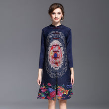 Load image into Gallery viewer, 3/4 Sleeve Floral Chinese Style Wind Coat with Strap Buttons
