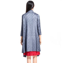 Load image into Gallery viewer, 3/4 Sleeve Chinese Style Wind Coat Shawl with Flower Applique
