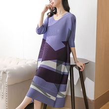 Load image into Gallery viewer, Half Sleeve Round Neck Folded Chinese Style Casual Dress Boho Dress
